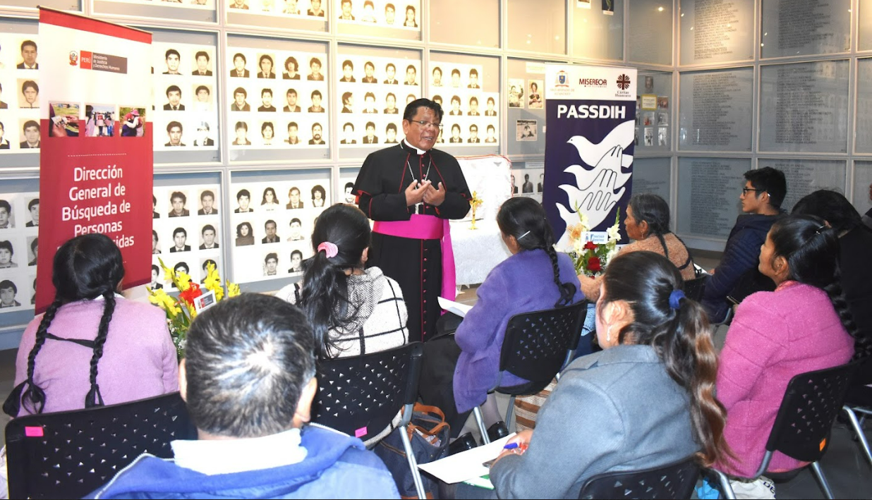 Minjusdh acerca servicios a familiares de desaparecidos en periodo de violencia en Junín