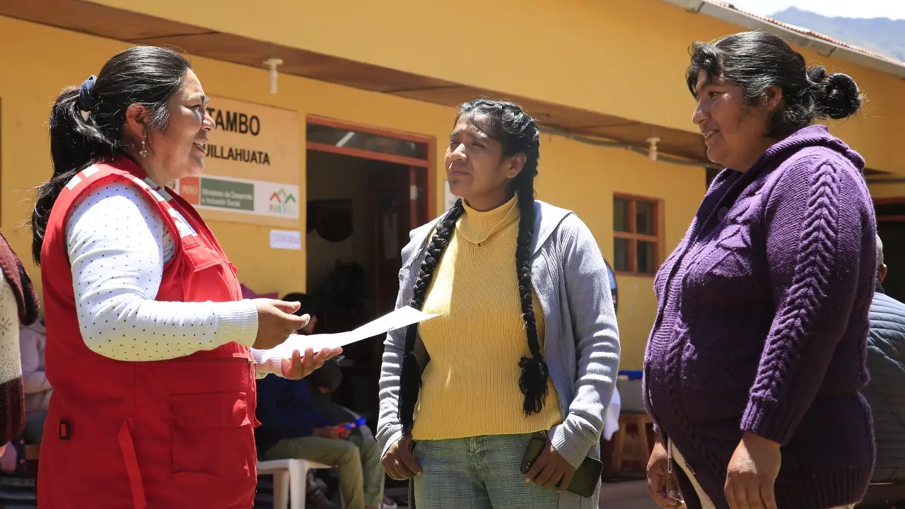 Más de 80 000 mujeres rurales fortalecen capacidades productivas