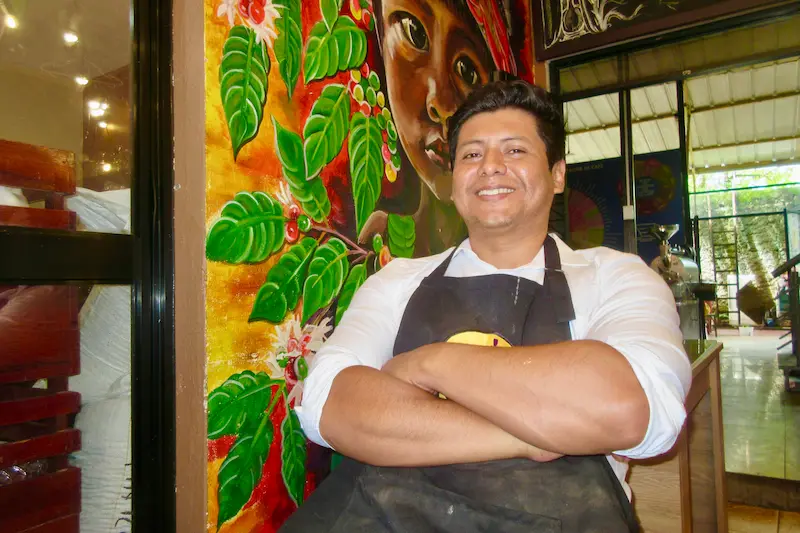 Rafael Valdez espera promover el turismo en Tingo María con los productores que tiene su emprendimiento.