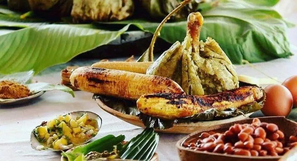 El juane es un delicioso guiso envuelto en hojas de bijao.