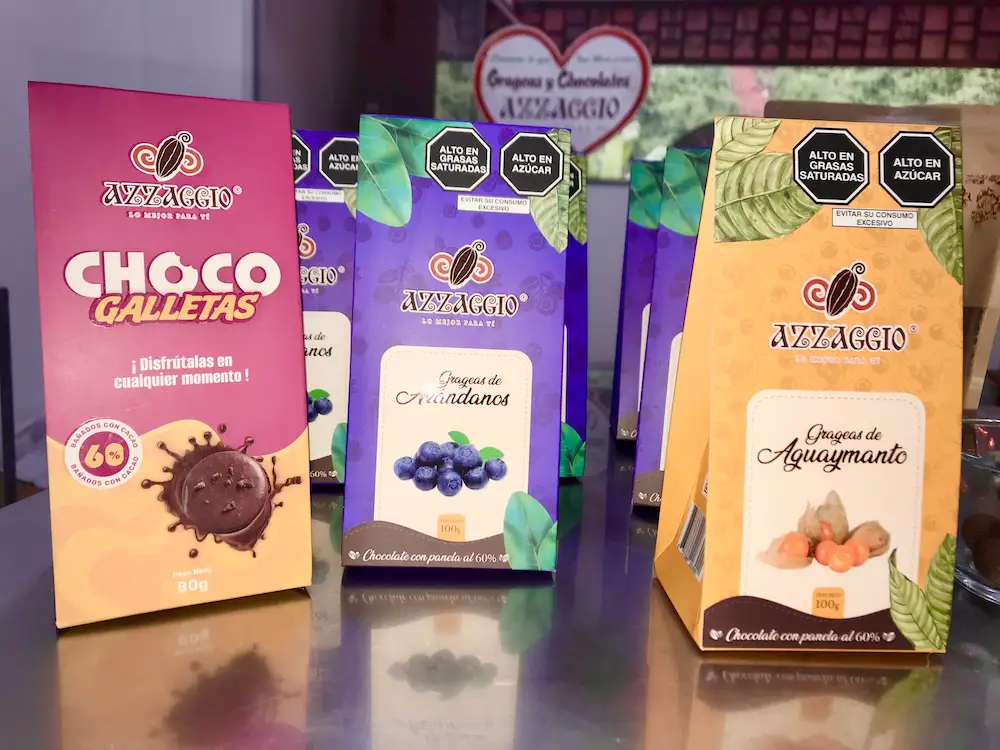 Azzaggio tiene presentaciones de chocolates con piña y aguaymanto.