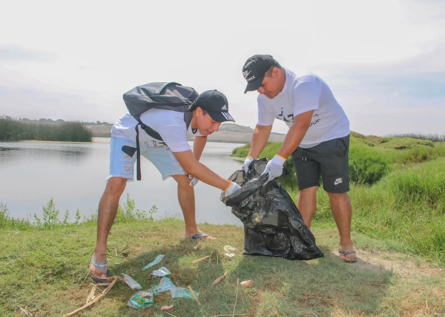 Campaña HAZla por tu playa también limpia ríos, lagunas, humedales y otros cuerpos de agua. (Foto: HAZla por tu playa).
