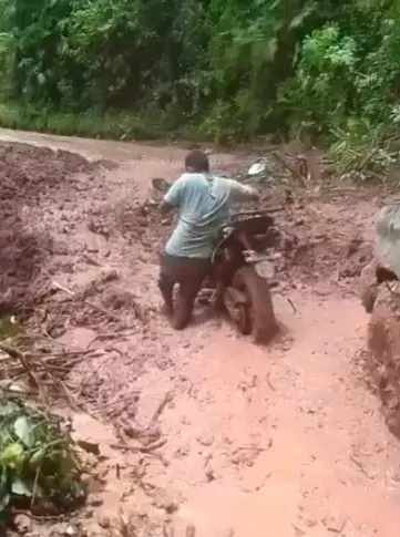 El evento naturla ha provacado que personas queden varadas. (Foto: Radio Revolución).