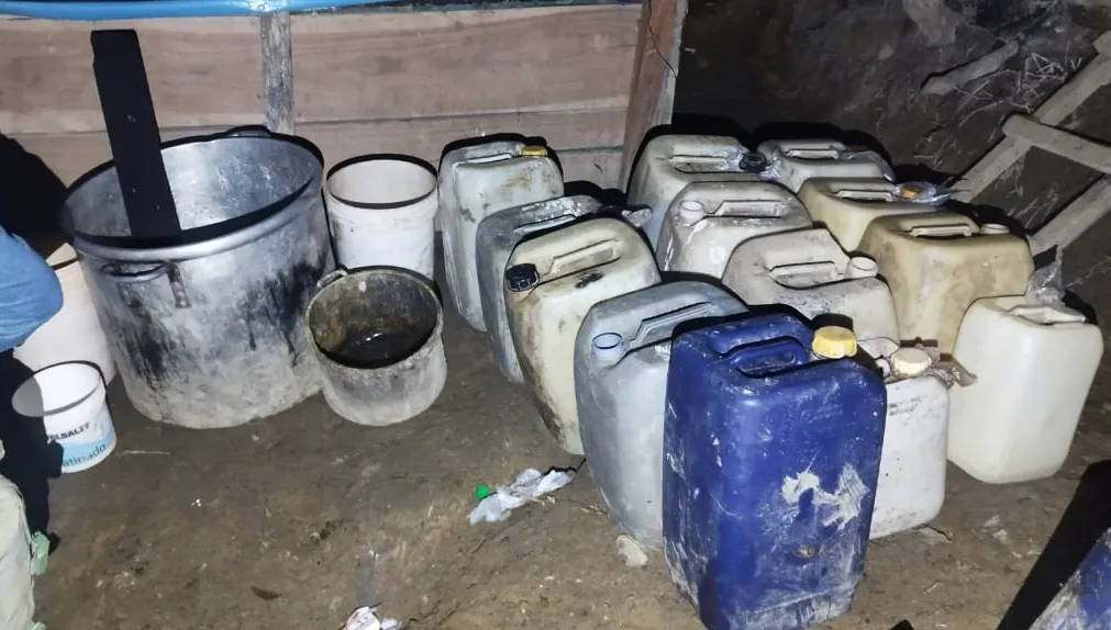 Vraem: Destruyen dos laboratorios para elaborar droga en Samugari