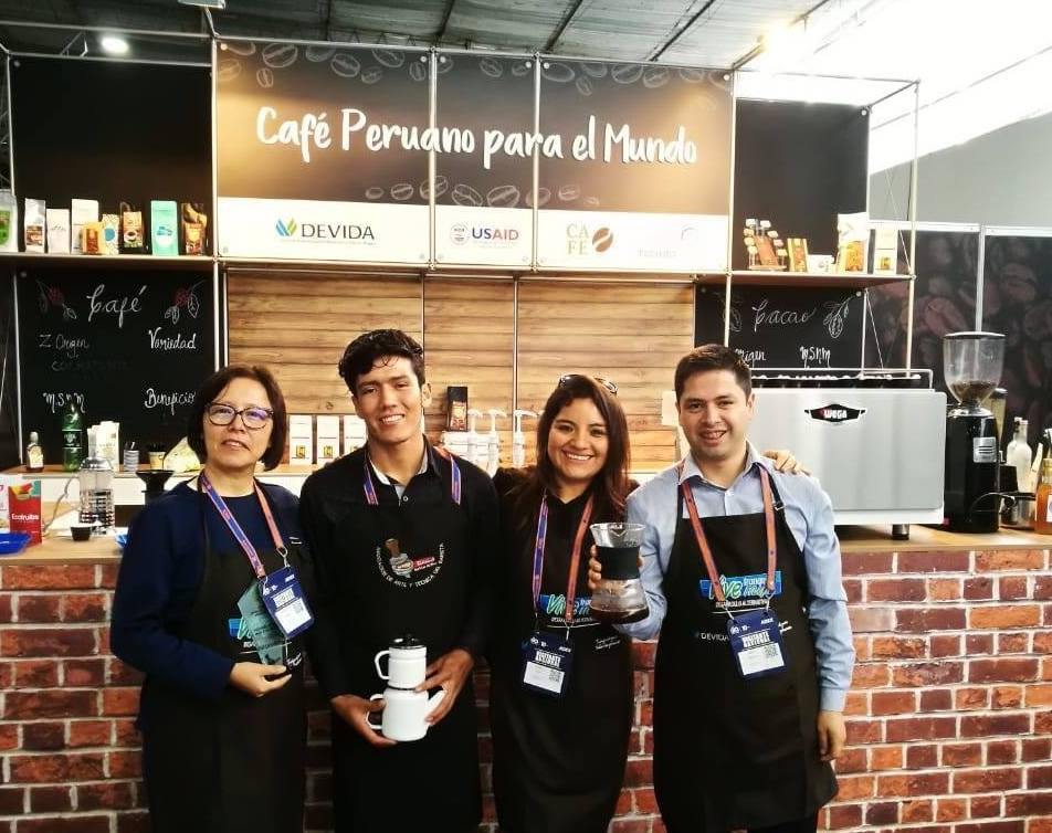 Watson Soto y su pasión por sacar adelante el café del valle del Monzón