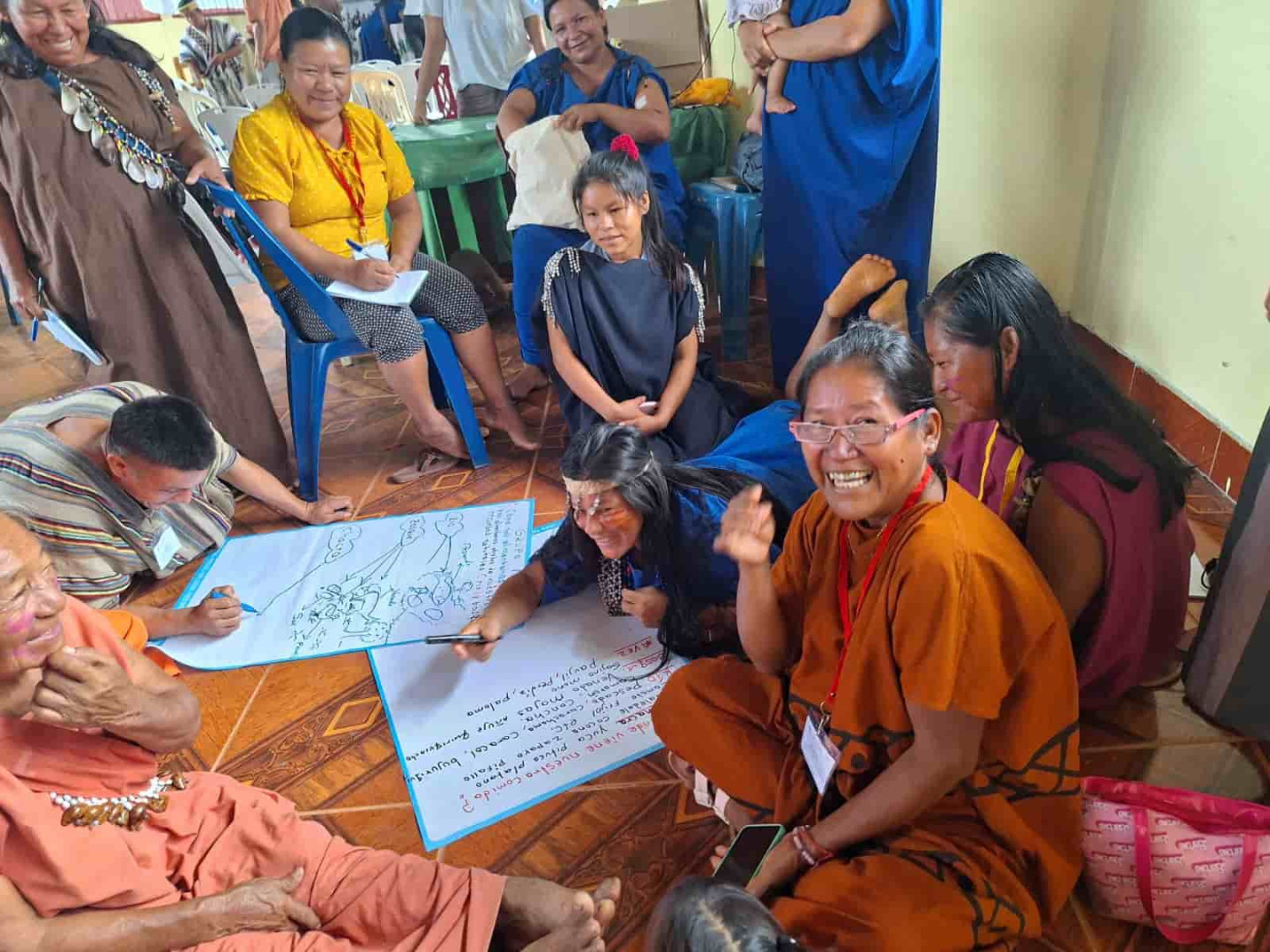 Mujeres asháninkas refuerzan su liderazgo en defensa de derechos e igualdad
