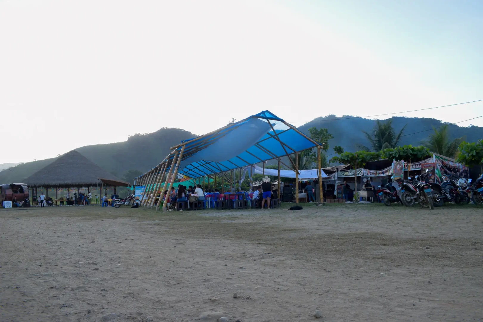 Emprendedores ofrecen lo mejor de la gastronomía de Satipo en Balneario Natalio Sánchez