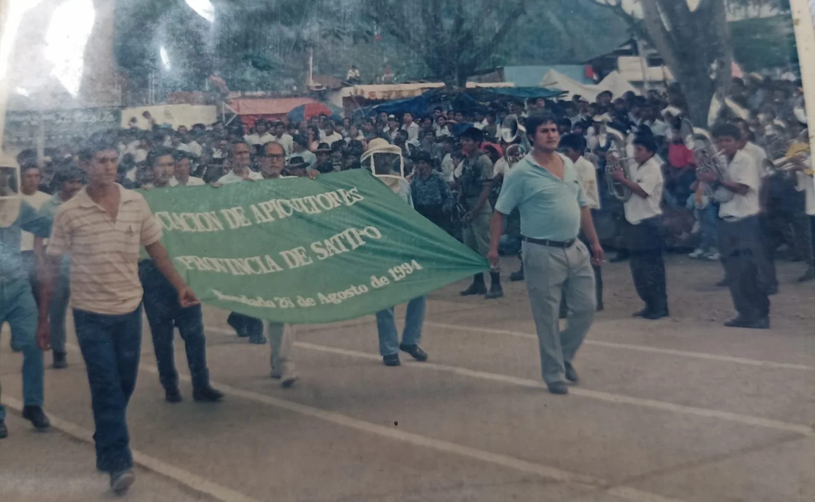 Cristina Caballero: Una vida dedicada a la apicultura