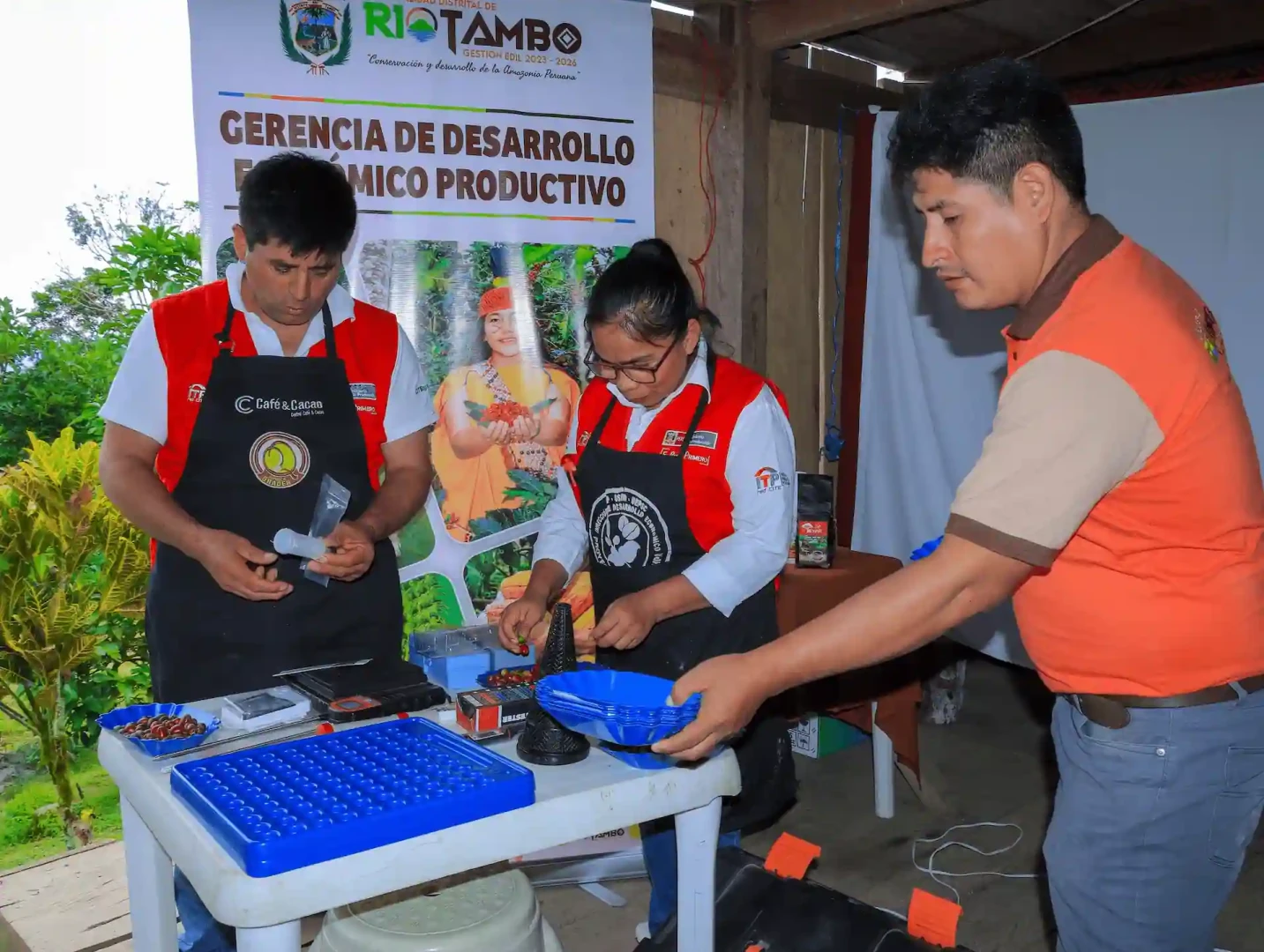 Satipo: Desarrollan curso de cosecha y postcosecha de café en Río Tambo