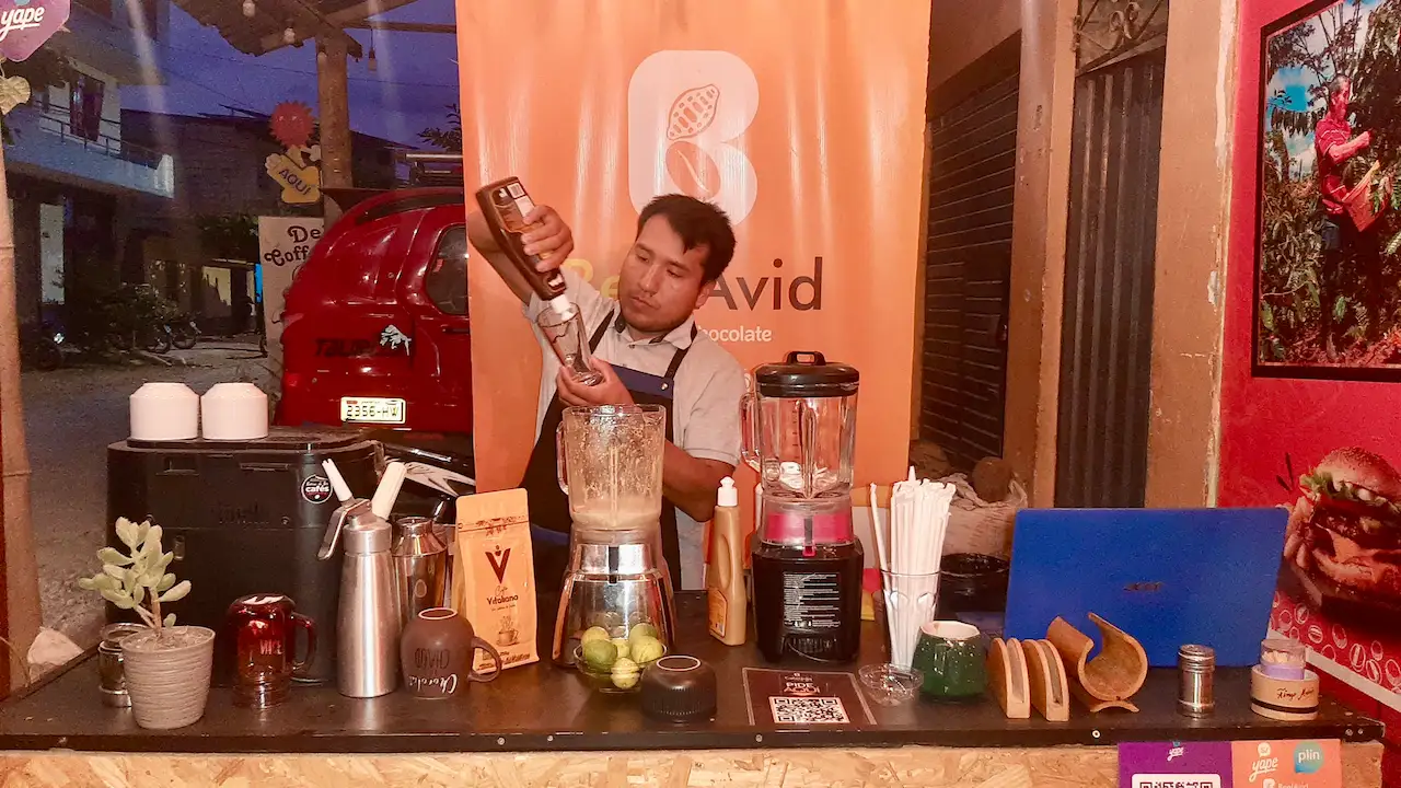 Huánuco: Cafetería Beel Avid rinde homenaje al campo