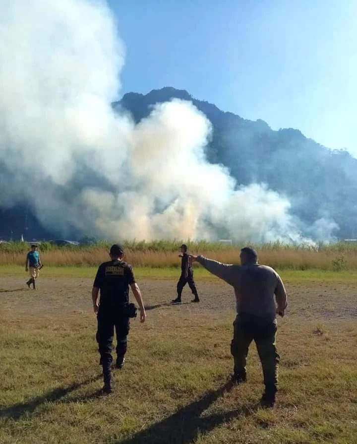 Alerta por incendio en pista de aterrizaje del Aeropuerto de Tingo María