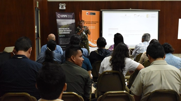 Perú y Colombia proponen soluciones sostenibles contra cultivos ilícitos en Pucallpa