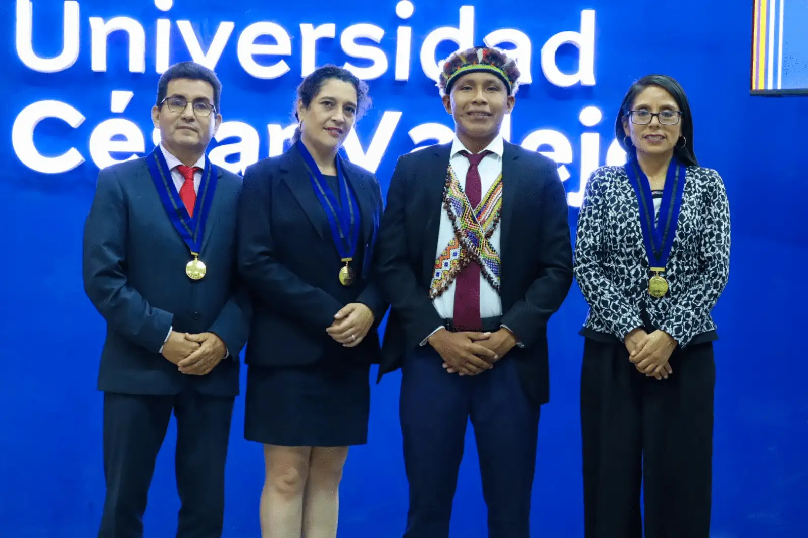 Joven shawi destaca con tesis sobre habilidades blandas y estrés en estudiantes indígenas