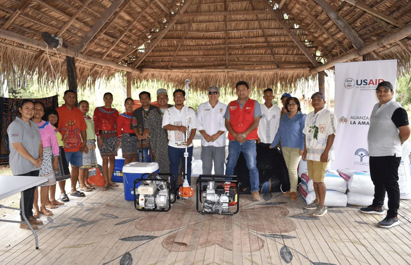 Equipos fortalecen la economía de comunidades nativas en Ucayali