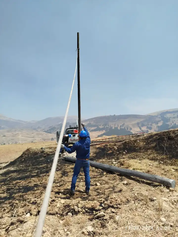 Junín: Quema de pastizales provoca daños y cortes en el servicio eléctrico en Chilcas