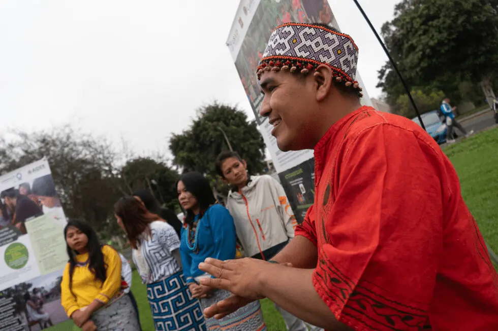 Jóvenes amazónicos fortalecen liderazgo ambiental tras concluir programa de formación