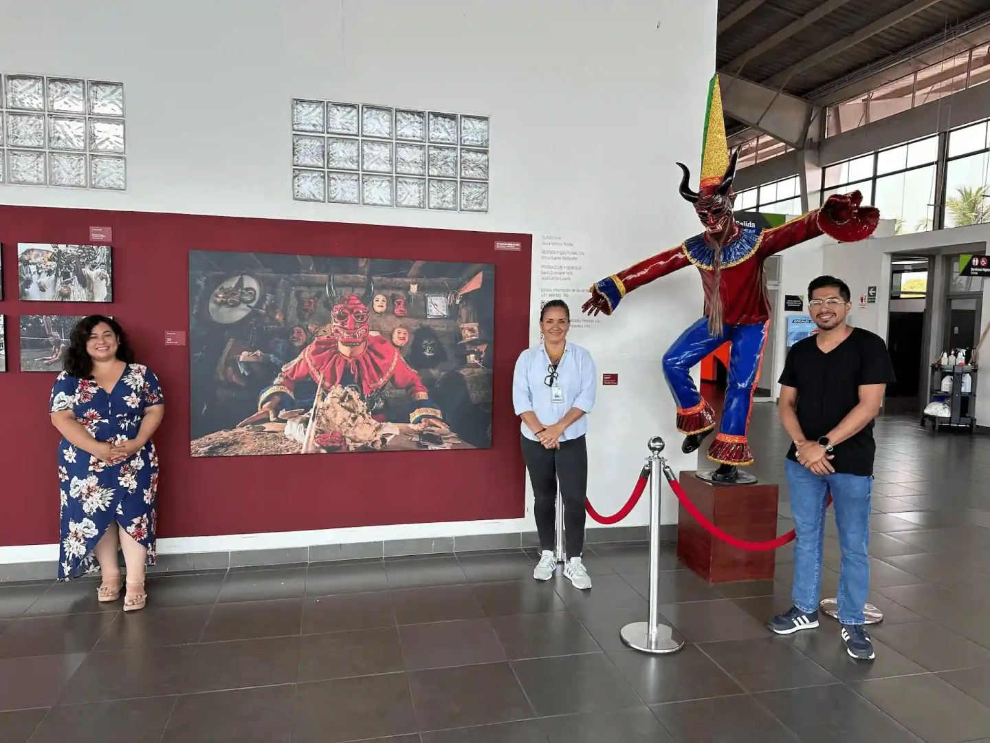 Dualidades Festivas: Una exposición llena de arte y tradición en el aeropuerto de Tarapoto