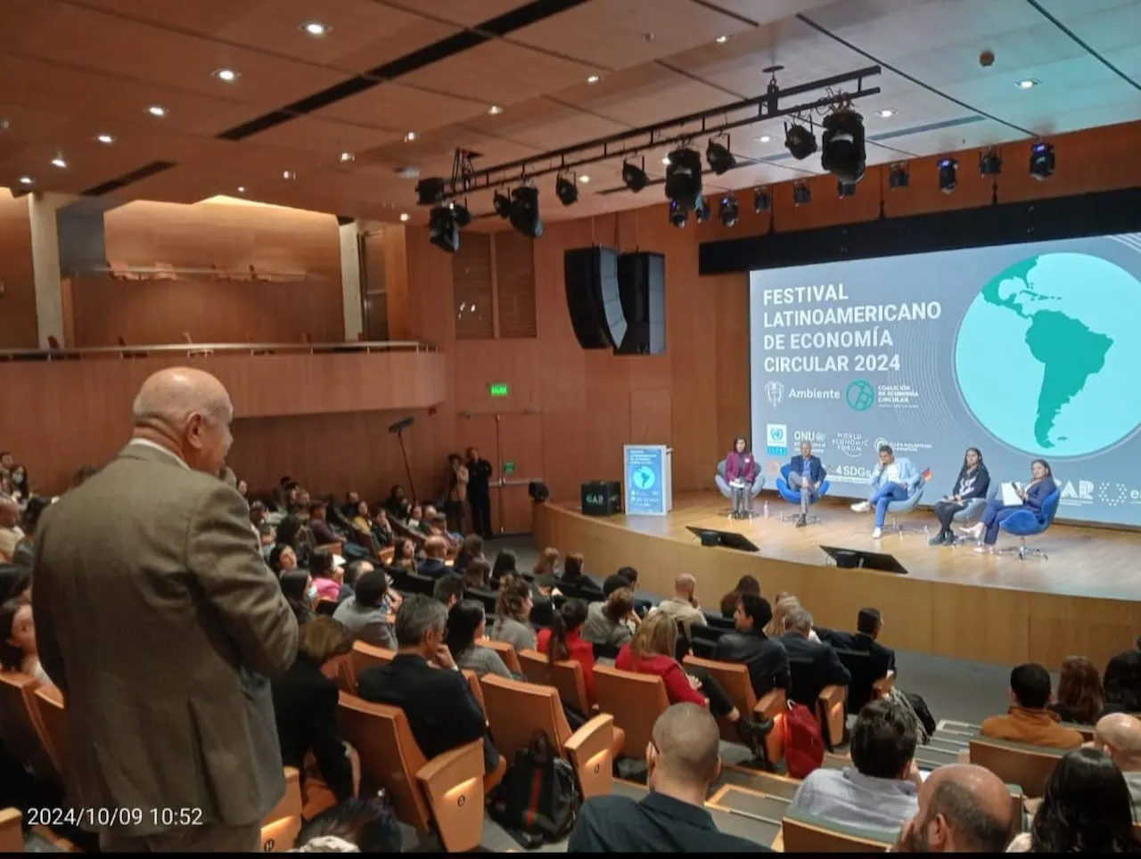 18 países latinoamericanos firman declaración por una economía circular en Bogotá