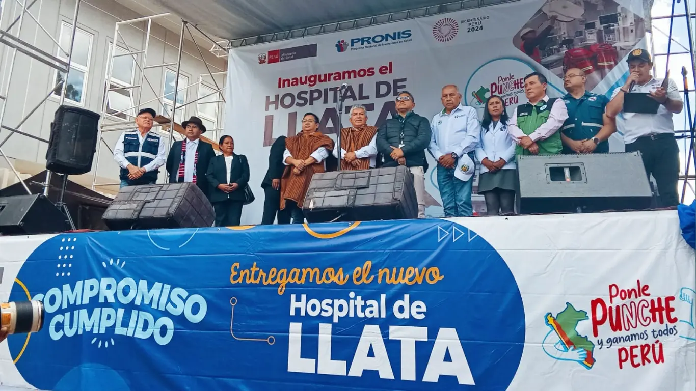 Inaugutan hospital de llata 1