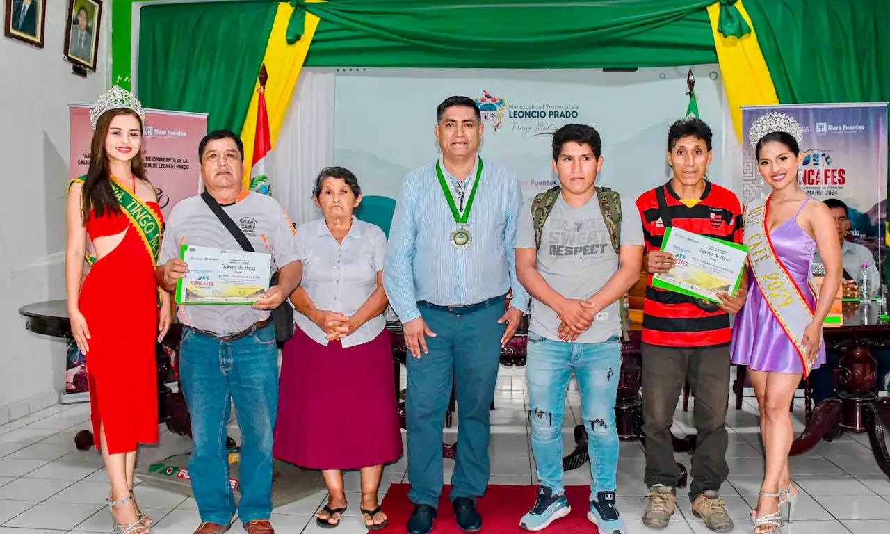 Cafés ganadores de concurso regional de Huánuco serán subastados en la Ficafé