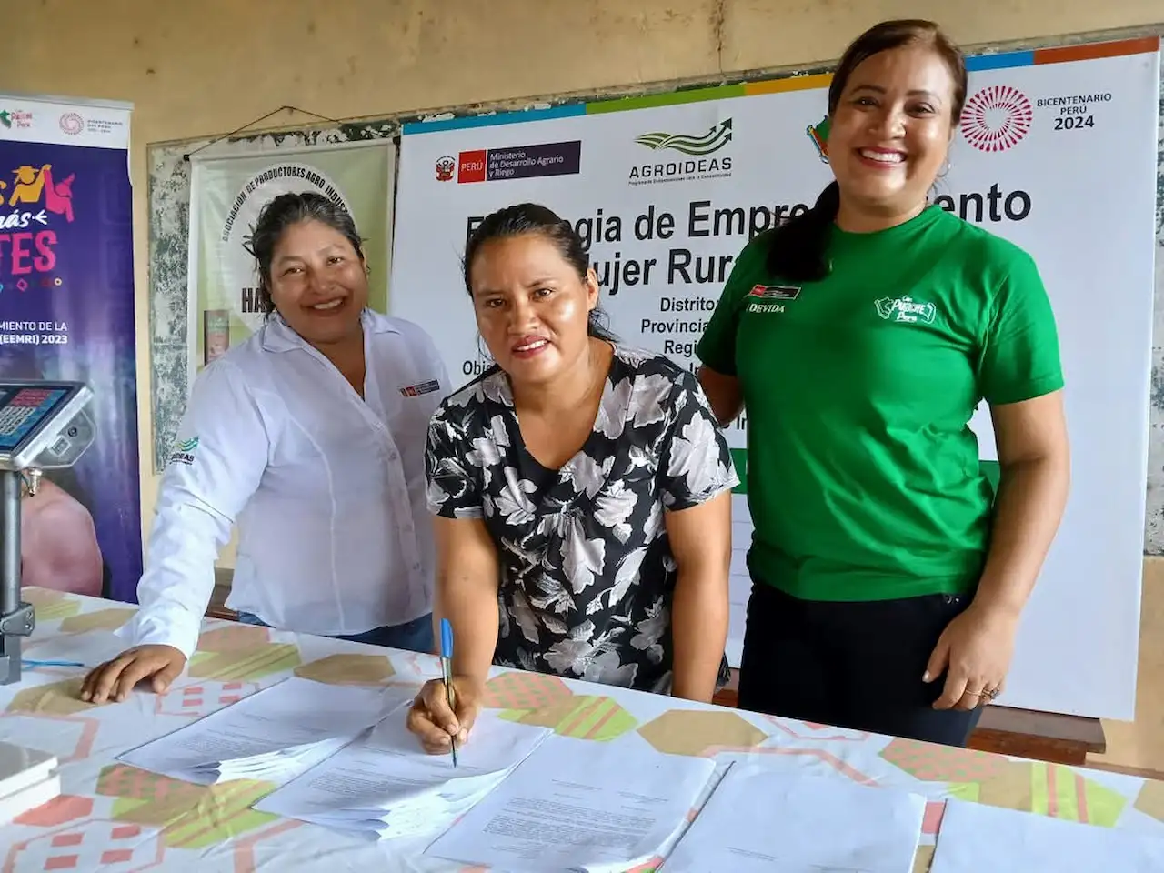 Emprendedoras consiguen energía eléctrica para plantas de procesamiento