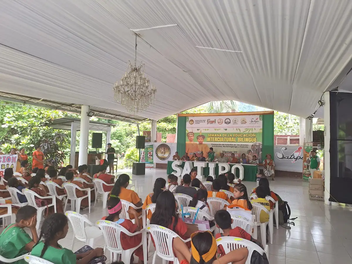 Satipo celebra la educación intercultural bilingüe con actividades culturales y educativas