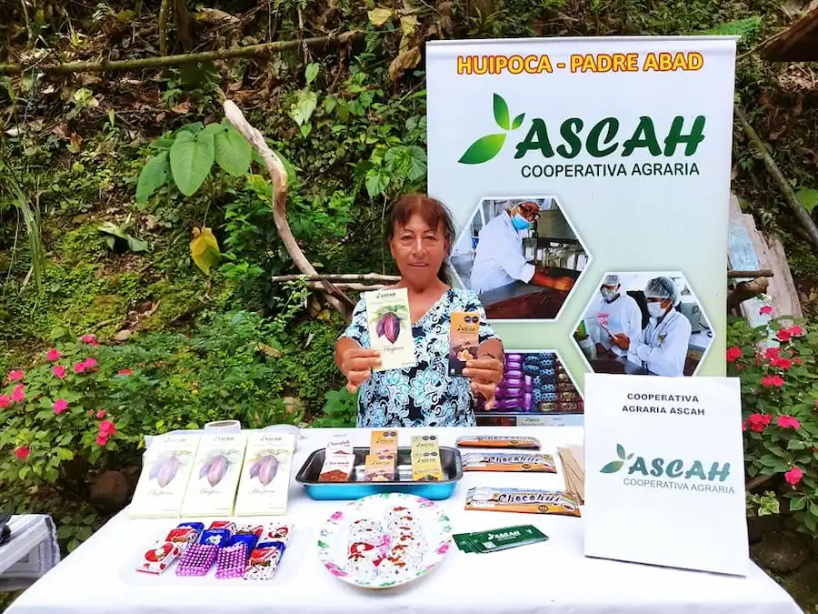 Liderazgo que impulsa a Huipoca a través del cacao