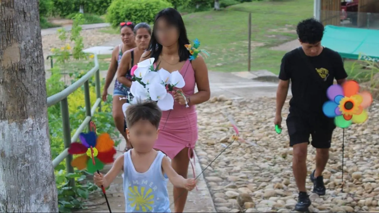 Nuera, esposa, hija y nieto visitando al defensor ambiental (foto: Kevin Inuma).
