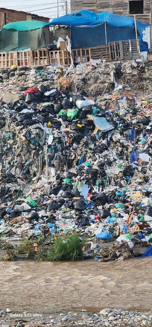 ONG VIDA también recorrerá las riberas de los ríos Chillón y Rímac para identificar los botaderos de basura, la cual luego llega al mar y a playas. (Foto: ONG VIDA)