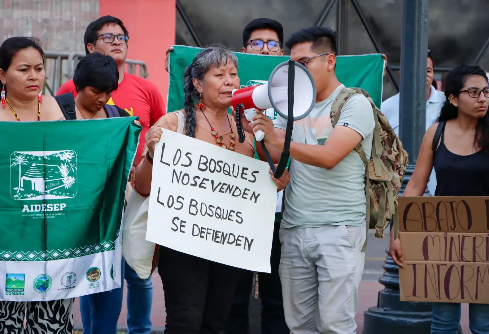 Teresita Antazú, lideresa indígena Yanesha y encargada del Programa Mujer de Aidesep.se pronuncia contra la modificación de la Ley Forestal