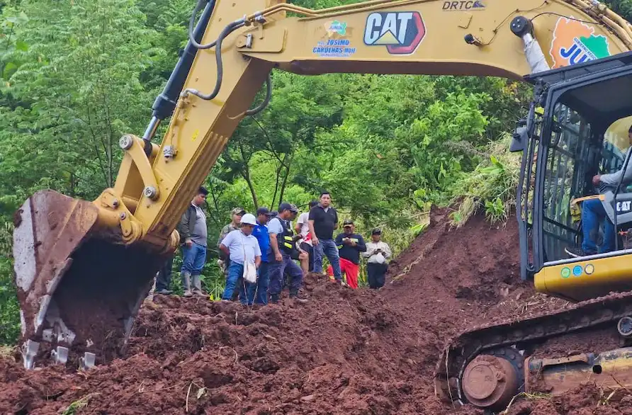 El derrumbe ocurrió en el centro poblado Monterrico, distrito de Mazamari, provincia de Satipo, región Junín.