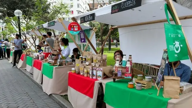 Encuentra el regalo ideal en la ecoferia “Madre Tierra”.
