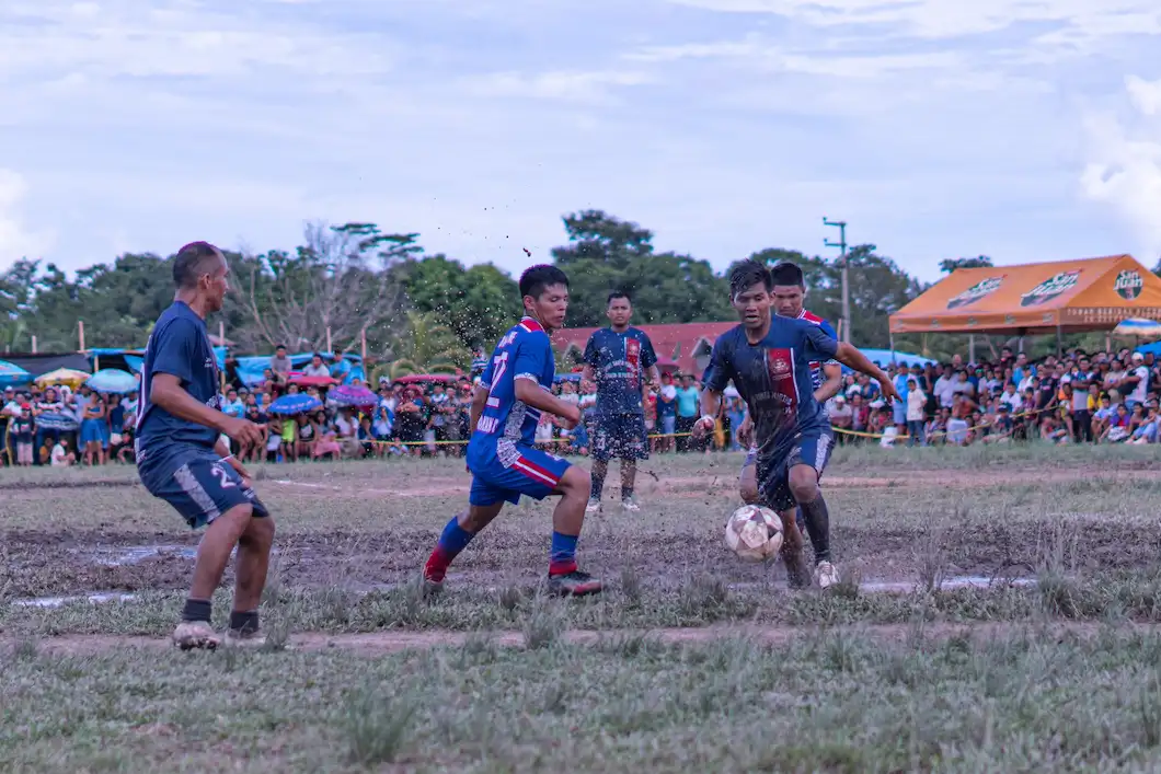La actividad promovió la fraternidad entre las comunidades originarias de la Amazonía peruana.