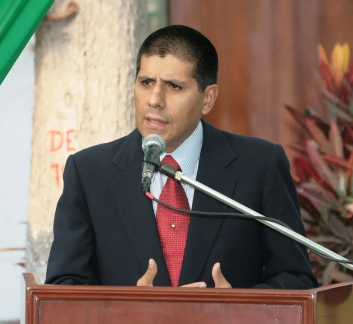 Wilfredo Pérez es el autor de la publicación titulada Felipe Benavides, obra que abarca fragmentos de la trayectoría del defensor ambiental. (Foto: Wilfredo Pérez).