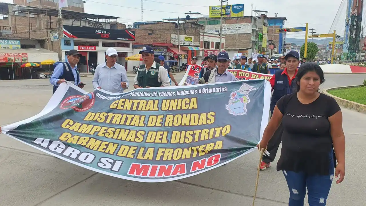 Central Única Distrital de Rondas Campesinas del distrito Carmen de la Frontera protesta en Jaén bajo el lema 'Agro sí, mina no'(Foto: Red Muqui)
