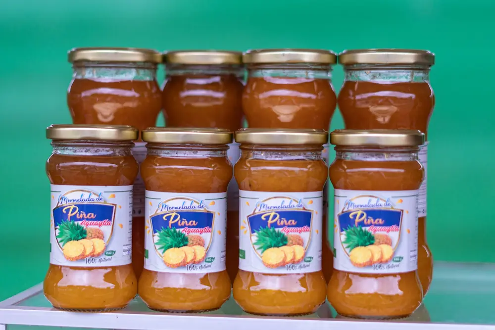 En la zona, también se produce almíbar y mermelada de piña. (Foto: Inforegión).