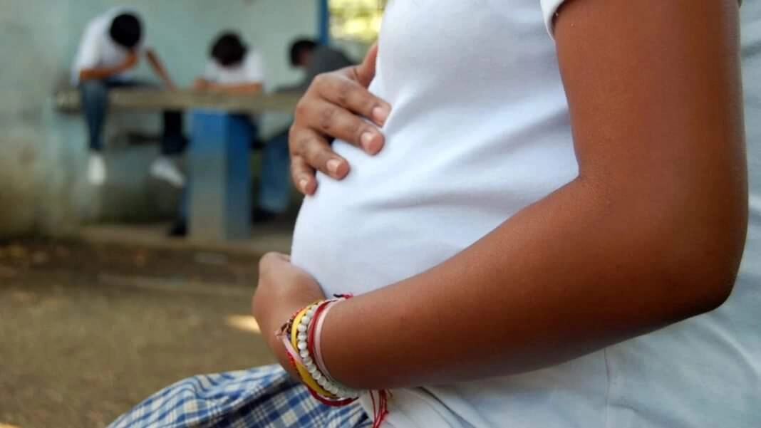 Preocupación por aumentando en consumo de alcohol y embarazos adolescentes en comunidad Santa Rosa