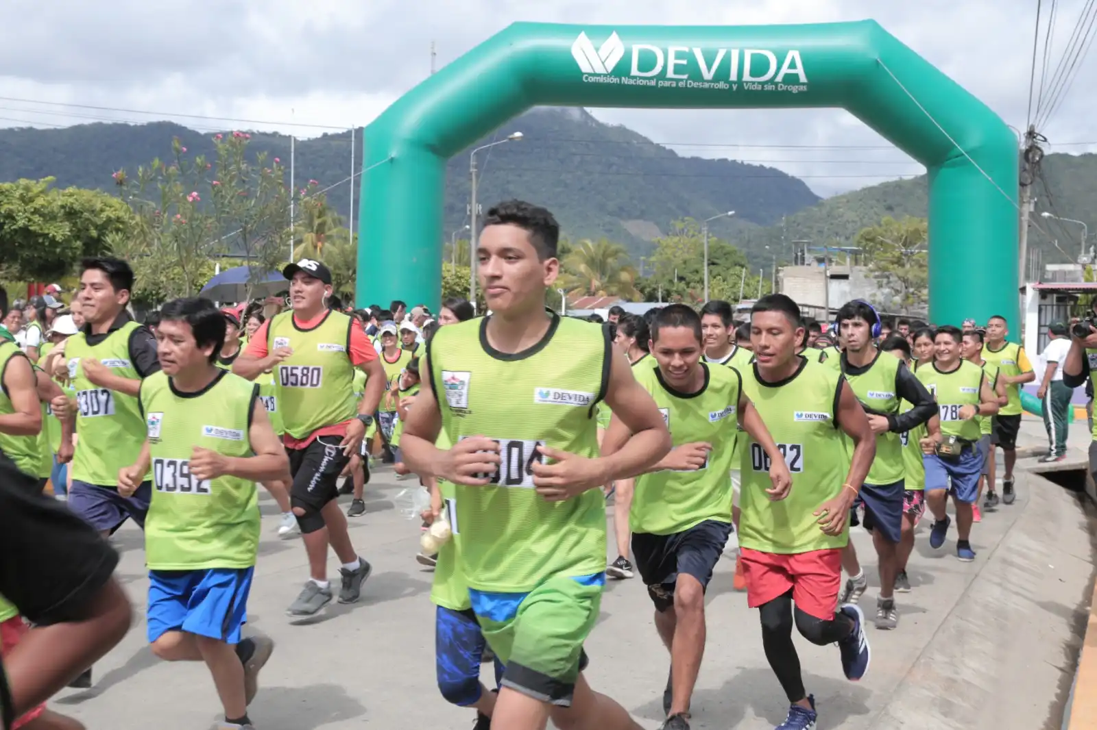 Organizan carrera ‘Yo vivo sin drogas’ en Tingo María