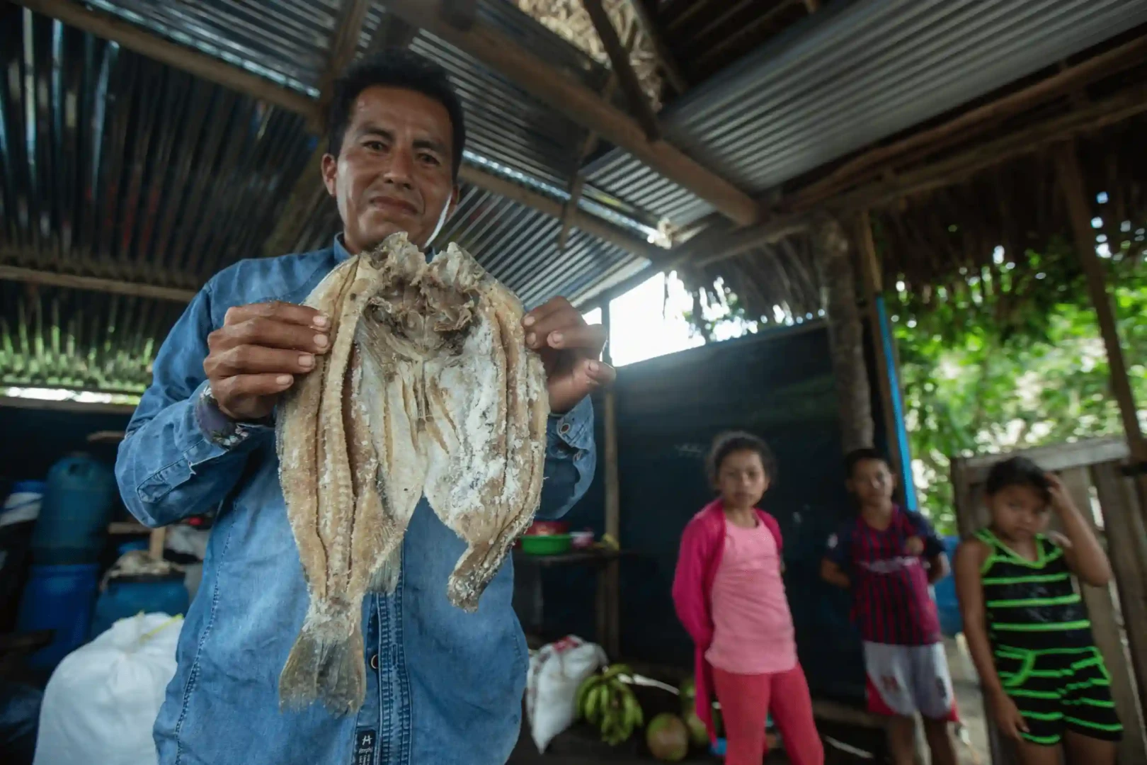 Pesca kandozi: Patrimonio cultural que avanza contracorriente