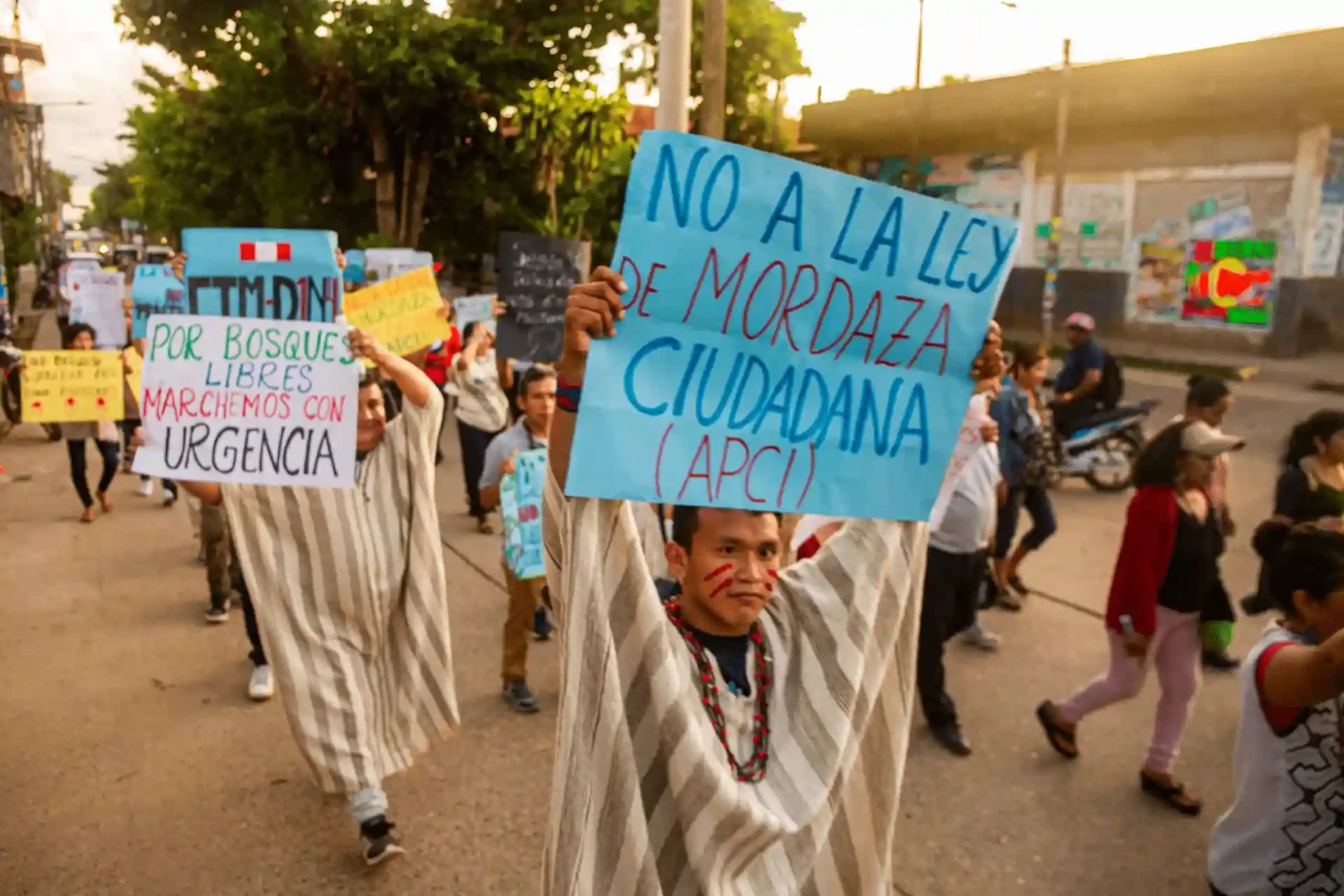 Madre de Dios: Pueblos indígenas participaron en marcha nacional en rechazo a congresistas