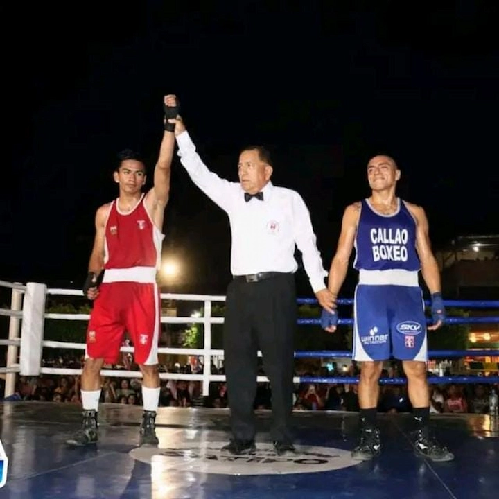 Orgullo de Satipo: Plinio Camposano gana torneo de box y promueve deporte en jóvenes