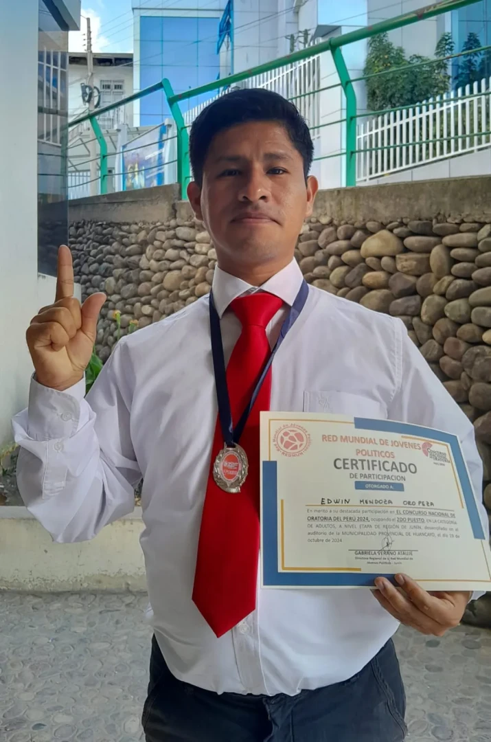 II-Edwin-Oropeza--La-voz-de-Satipo-representara-a-Junin-en-el-Concurso-Nacional-de-Oratoria.webp