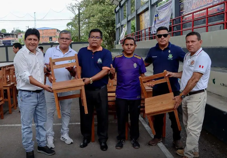 Entregan 300 módulos escolares para mejorar educación en zonas rurales de Padre Abad