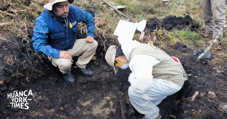 Exhuman restos de óseos de personas asesinadas por Sendero en 1992, en límite de Junín y Pasco