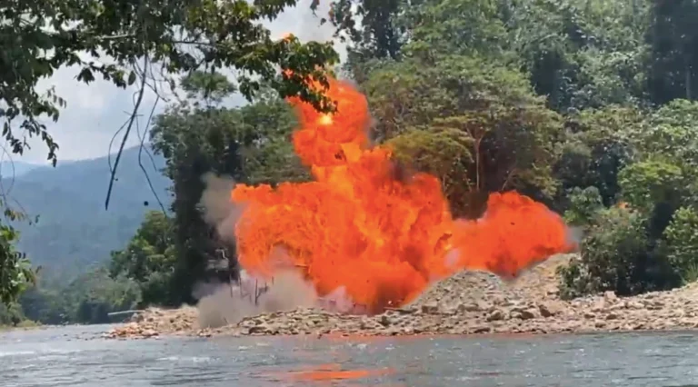 Destruyen dos campamentos de minería ilegal en Huánuco