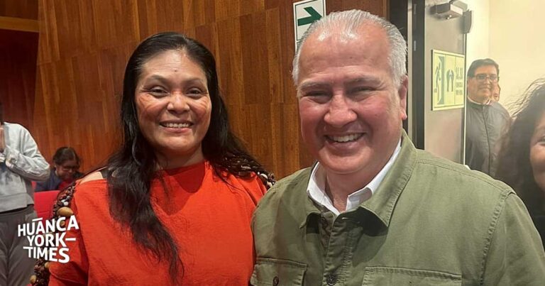 Lideresa asháninka Ruth Buendía será candidata a la vicepresidencia con López Chau