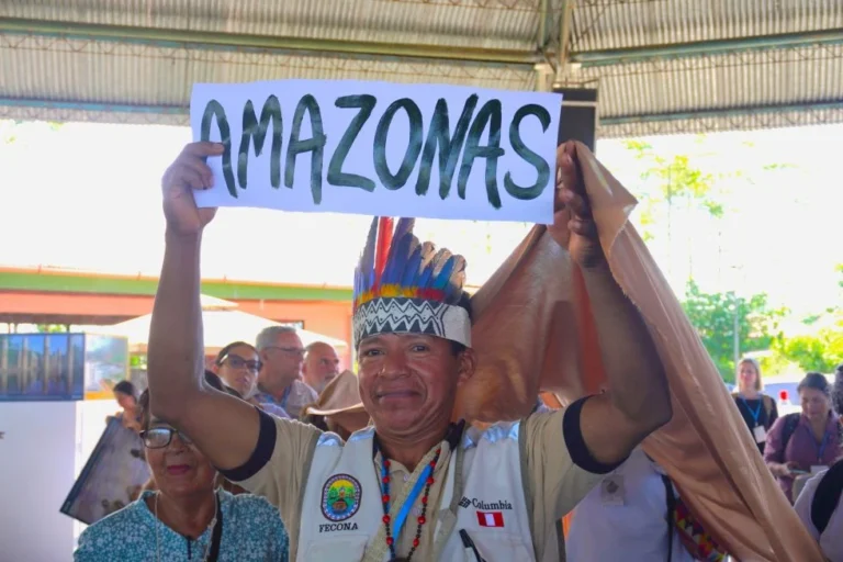 Cumbre Amazónica del Agua en Iquitos reúne a líderes y comunidades para debatir sobre la defensa de los ríos