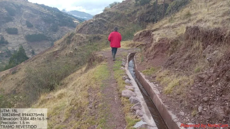 Huamalíes: Ejecutan mantenimiento de 20 canales de riego en 10 distritos para fortalecer la producción agrícola
