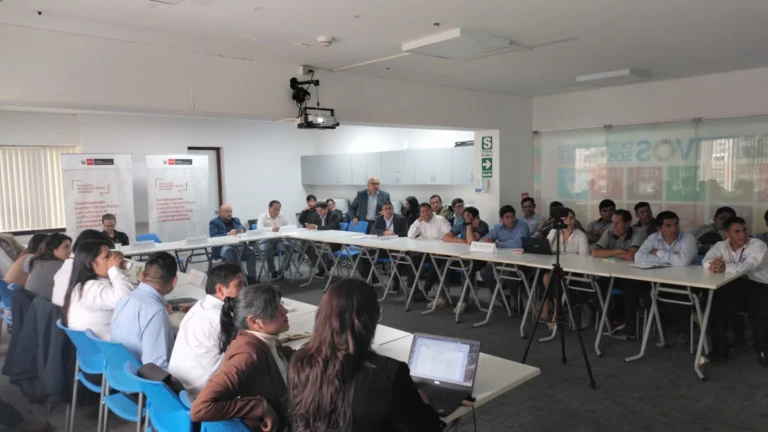 Gobierno confirma acuerdo con Antamina para finalizar estudio de la carretera Taytamayo–Tingo Chico