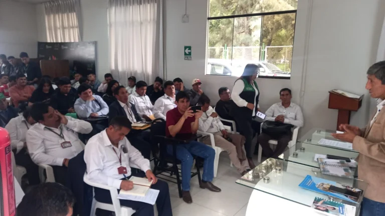 Huamalíes recibe anuncios clave en educación, infraestructura y salud